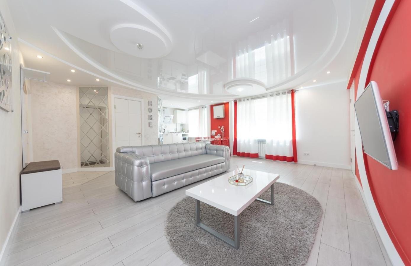 Flat24 On Lesi Ukrainki 3 Apartment Kiev Luaran gambar